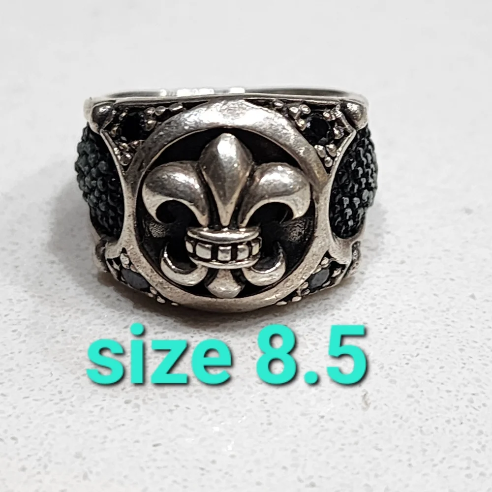 Sterling silver Stingray leather fleur-de-lis black zirconia size 8.5 unisex - Picture 2 of 6